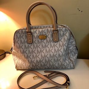 Mk hand bag and detachable sling